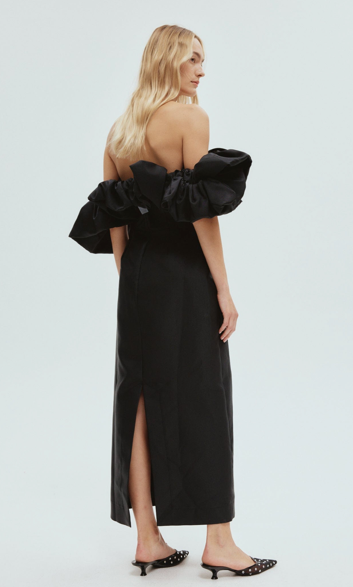 Susie Off Shoulder - Size 14