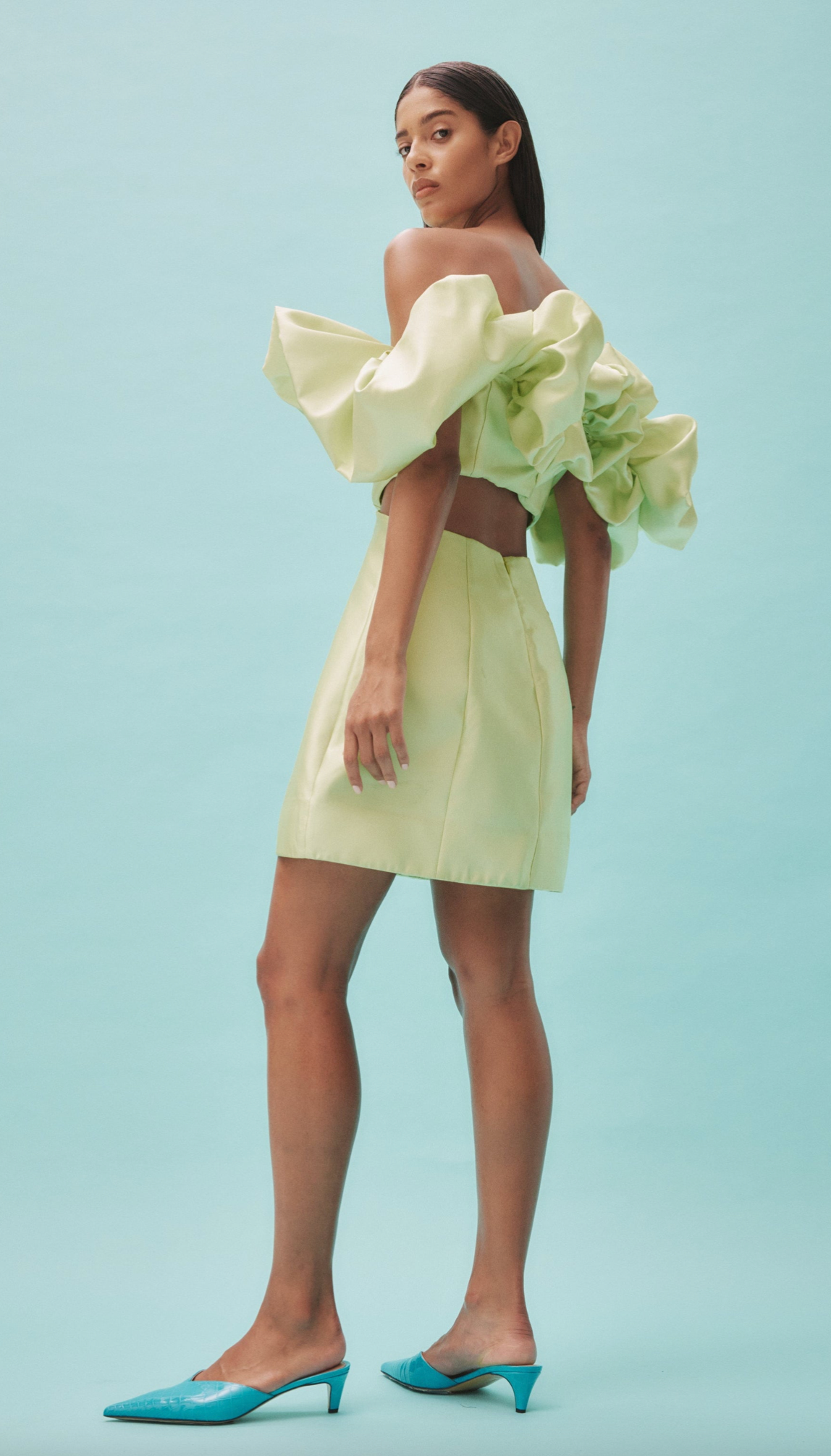 Suzie Off The Shoulder Mini - Size 8