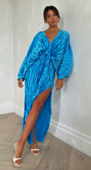 De Luxe Gown