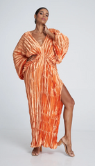 De Luxe Gown - Size 8
